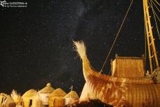 2010-08-12 - Milkyway with reed boat, lake Titicaca, Bolivia